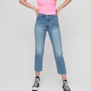 Levis Wedge Straight jeans size 28